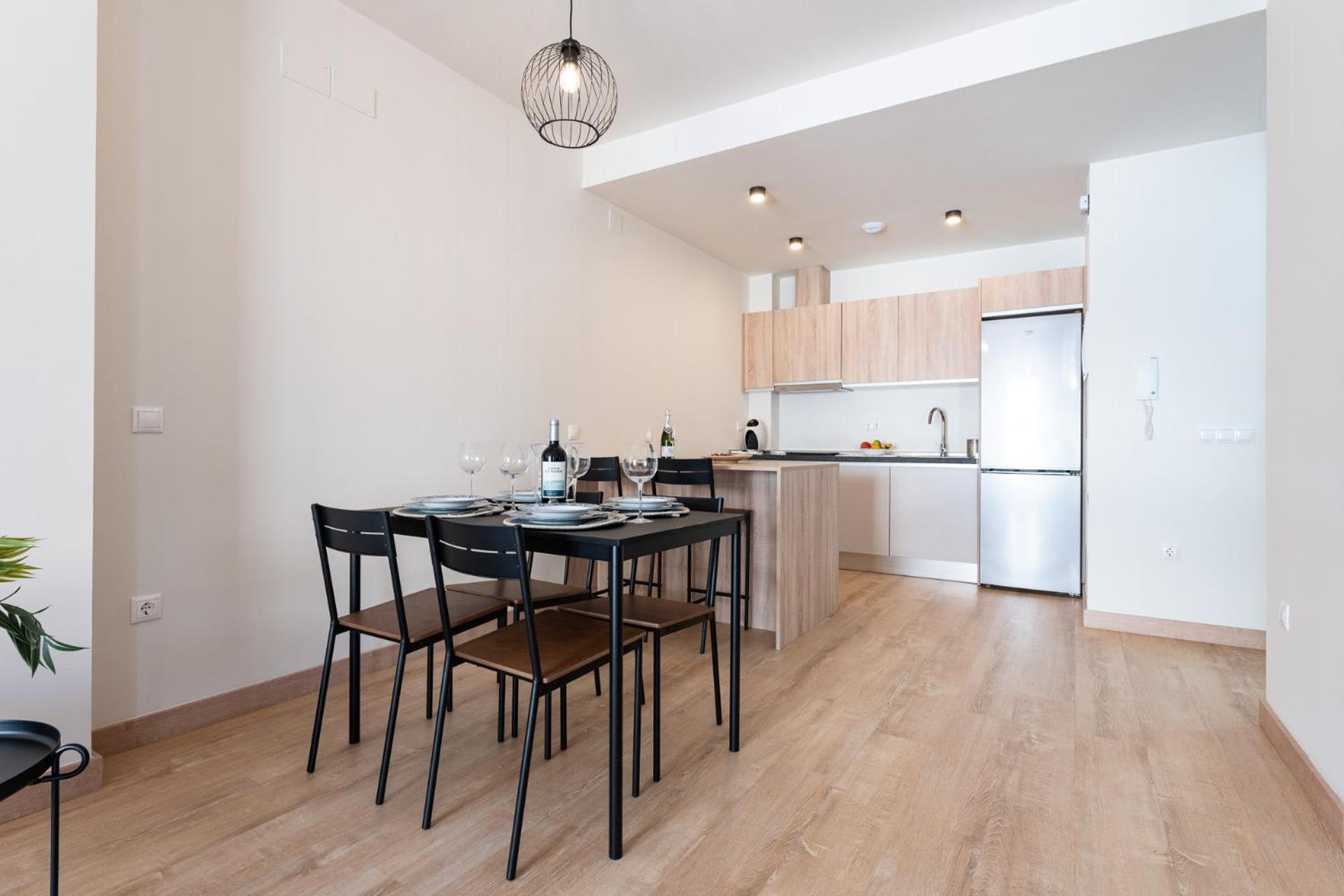 Malagasuite Comfortable Home Apartments Eksteriør billede